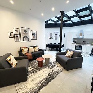 08 Design Flat Republique